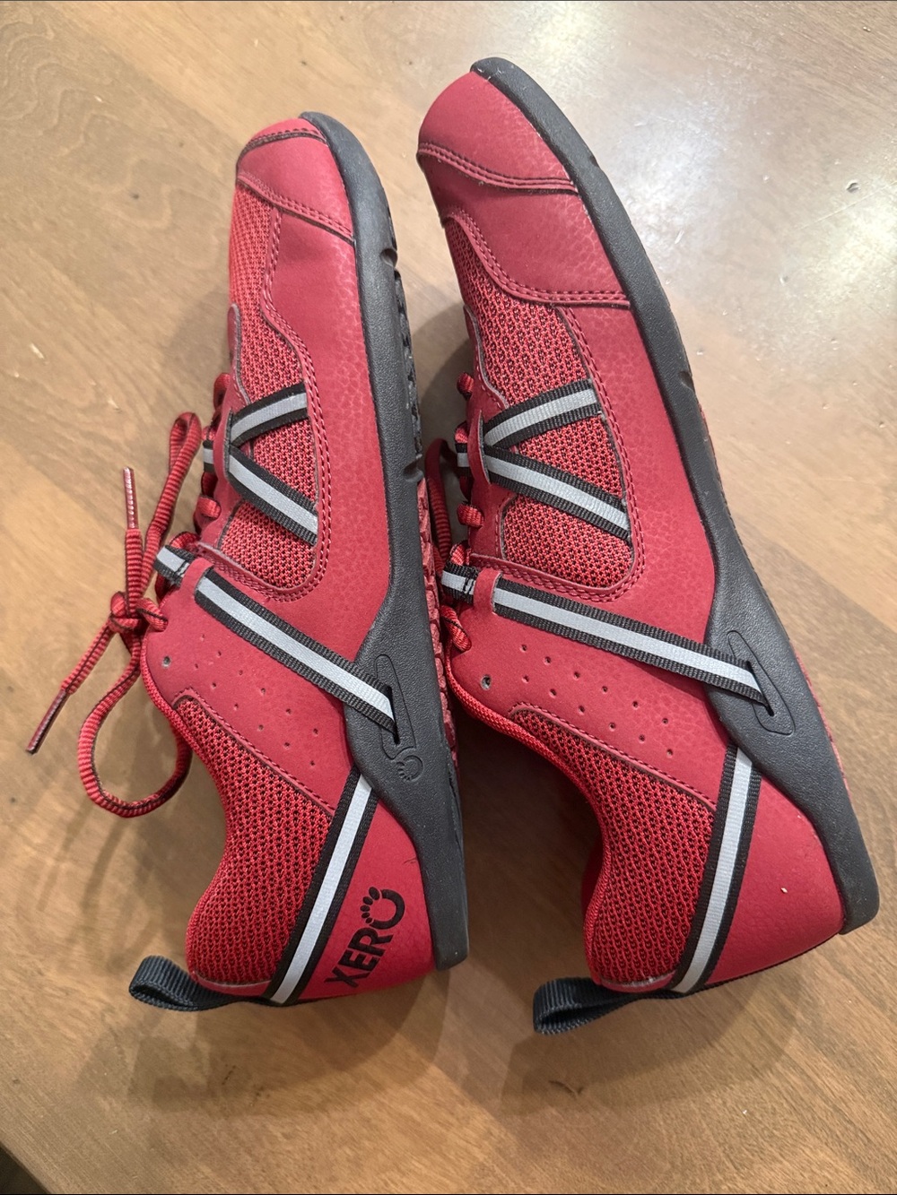 EUC Excellent XERO SHOES XEROSHOES MENS PRIO SIZE USA 9 EUR 42 Maroon / Black - Picture 8 of 9